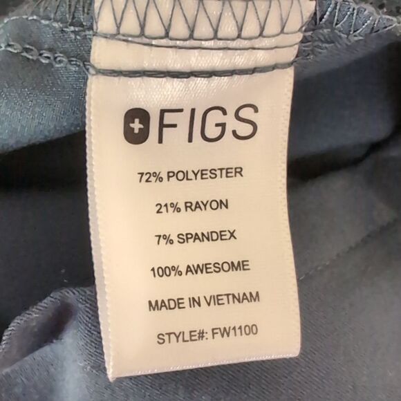 Figs Medium Gray Technical Collection V Neck Women's Scrub Top - Picture 9 of 10